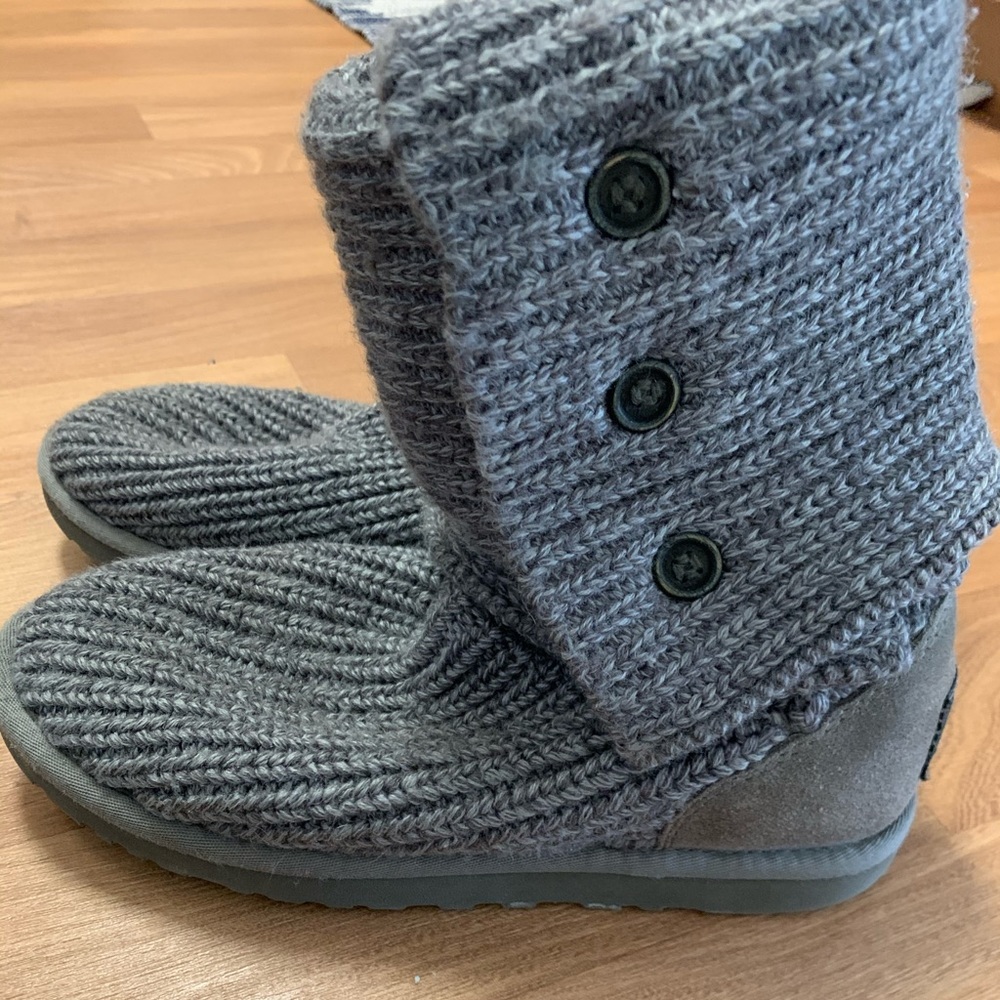 Cardigan UGGS
